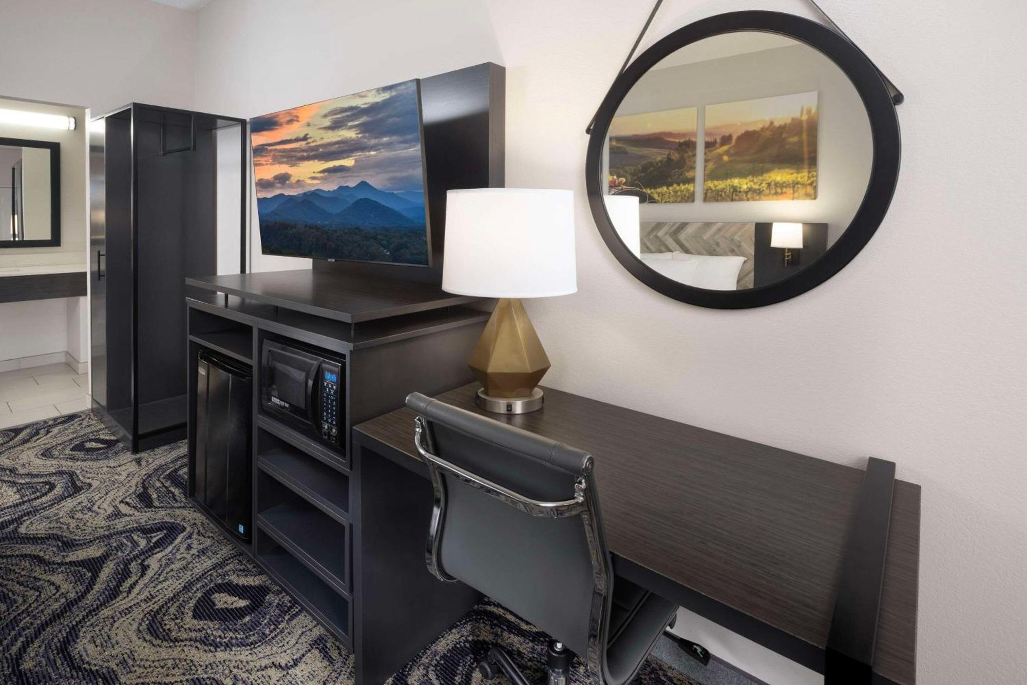 Clarion Inn Biltmore Village Asheville Extérieur photo