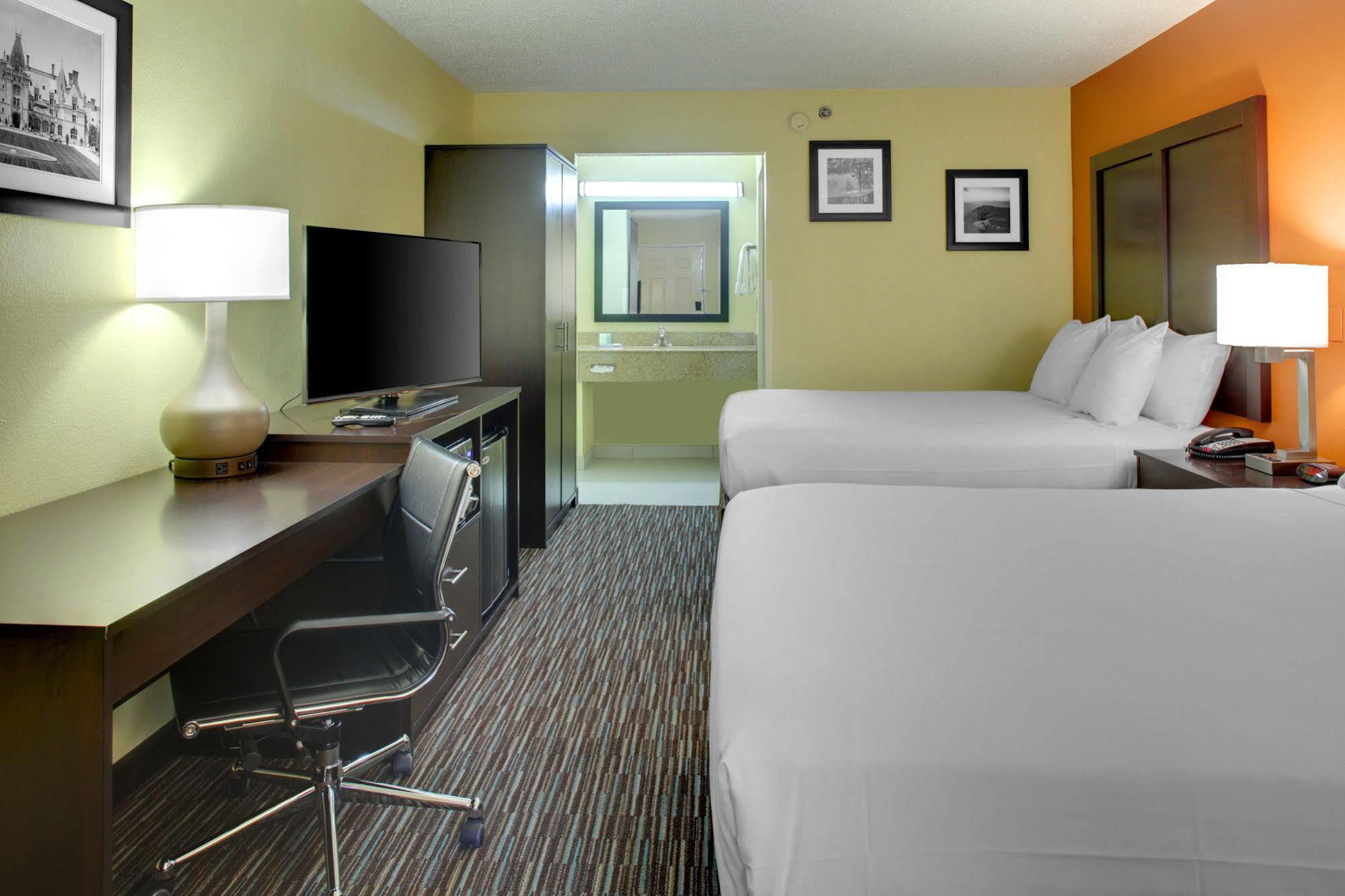 Clarion Inn Biltmore Village Asheville Extérieur photo